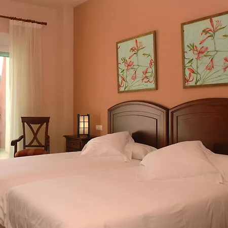 Marbella Hills Hotel