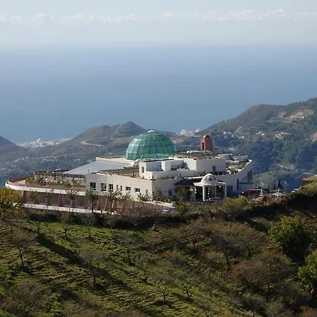 Marbella Hills