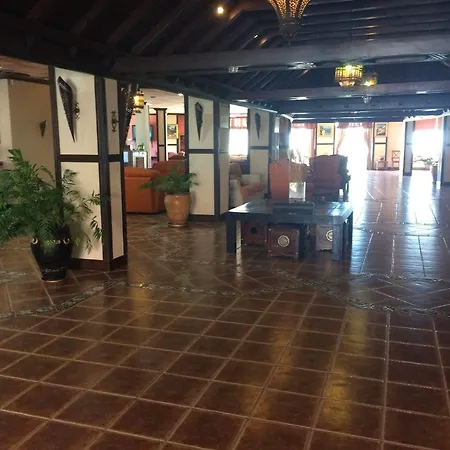 Marbella Hills 4*